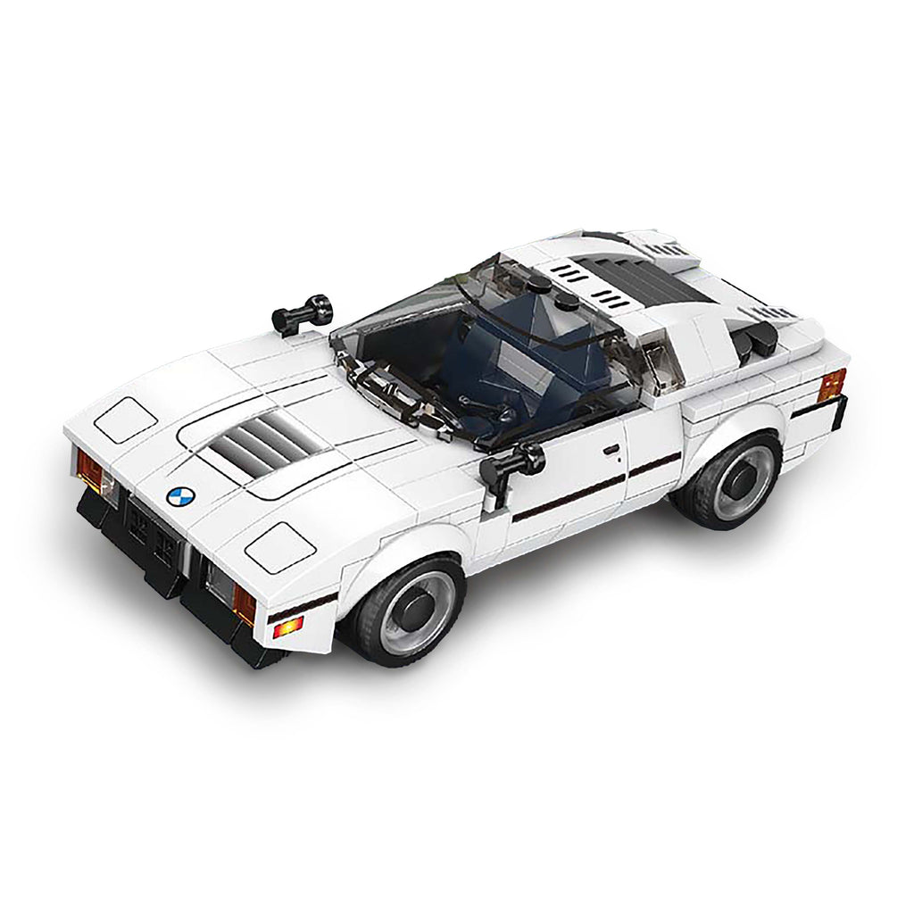 M1 Car + Showcase,27036,Mould King,